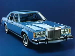 Lincoln Versailles 1977 года