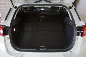 Mazda CX-3, багажник