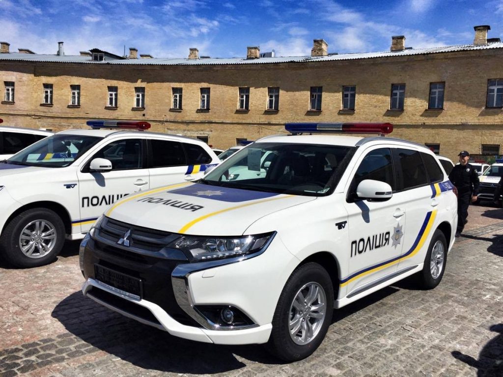 Гибриды Mitsubishi Outlander PHEV украинской полиции