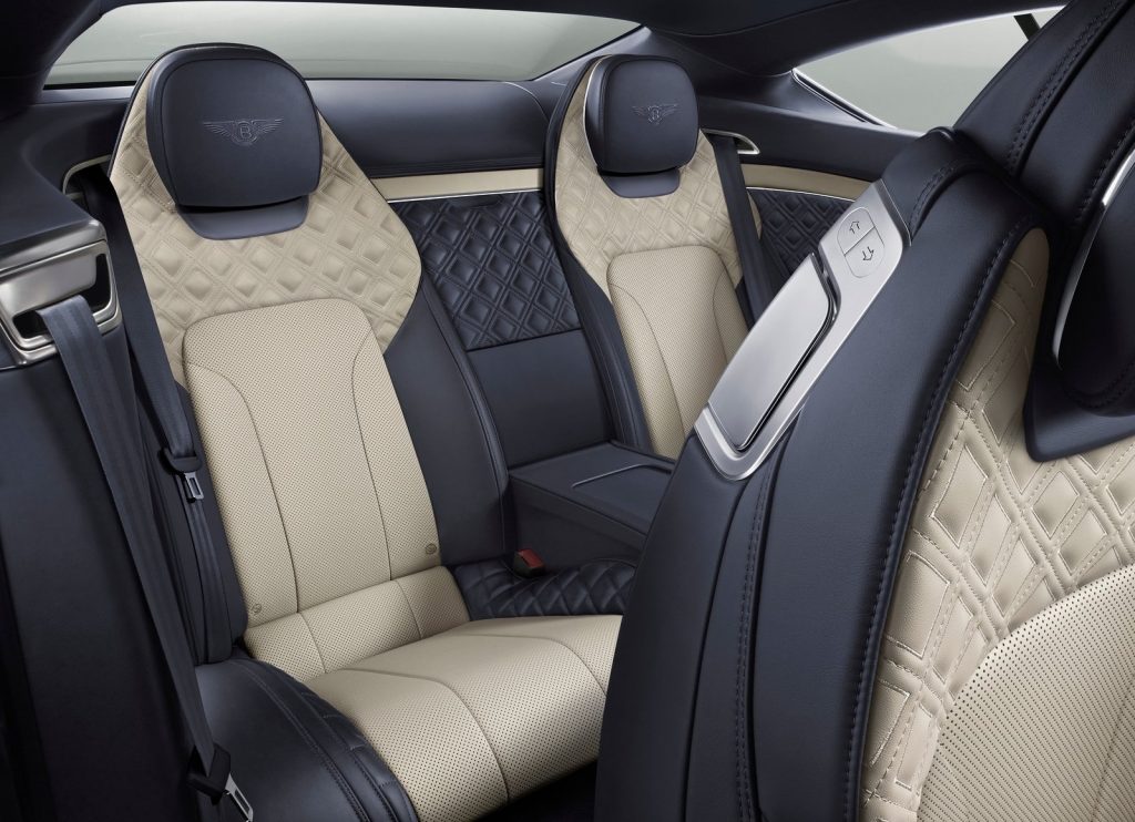 Bentley Continental GT 2018, задние сиденья