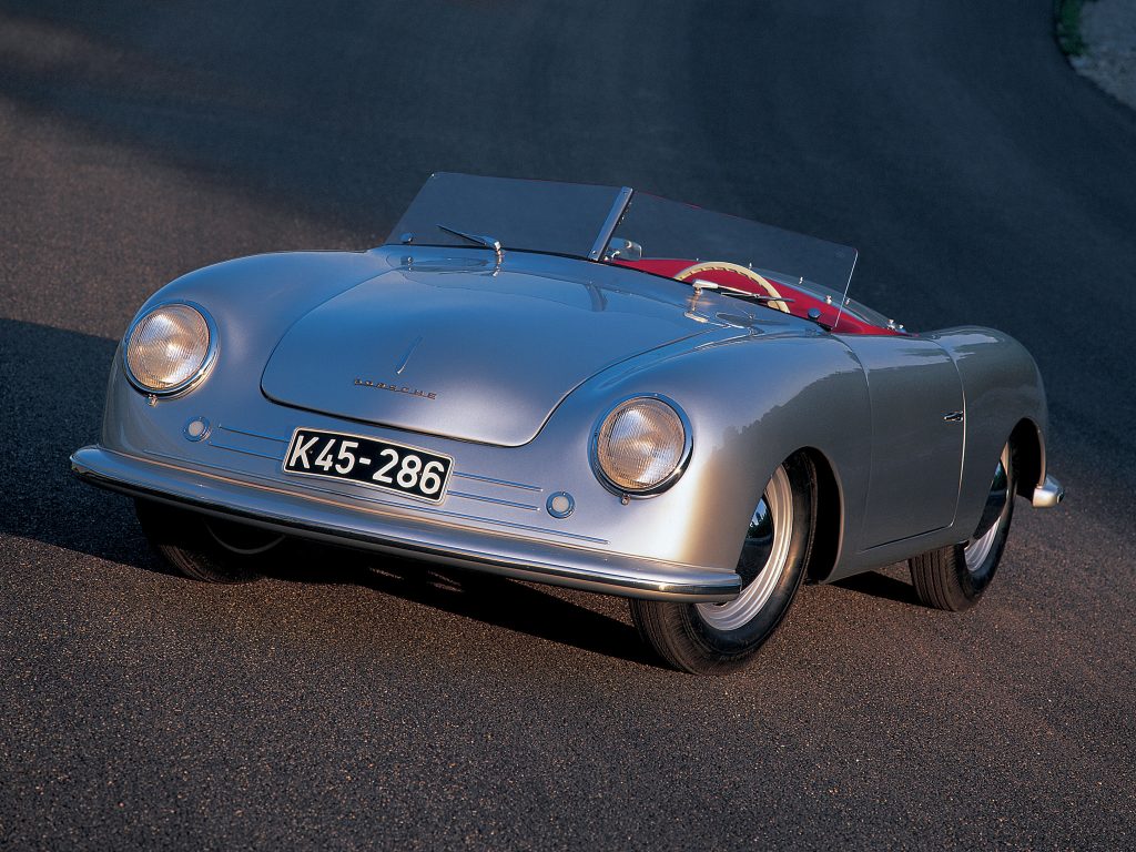 Самый первый Porsche 356 1948 года был среднемоторным