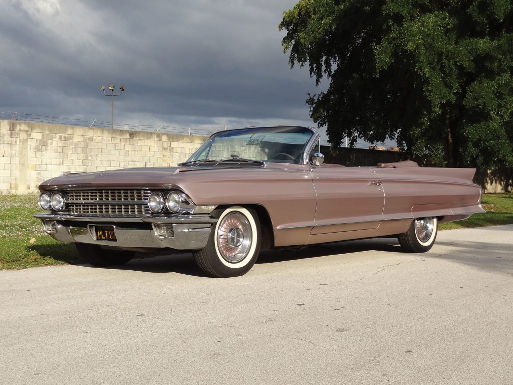 Cadillac Eldorado начала 60-х обозначил переход к граненному стилю