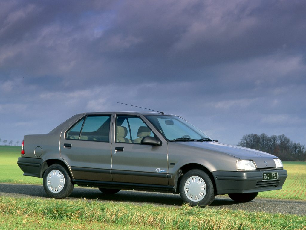Renault 19 1989 года