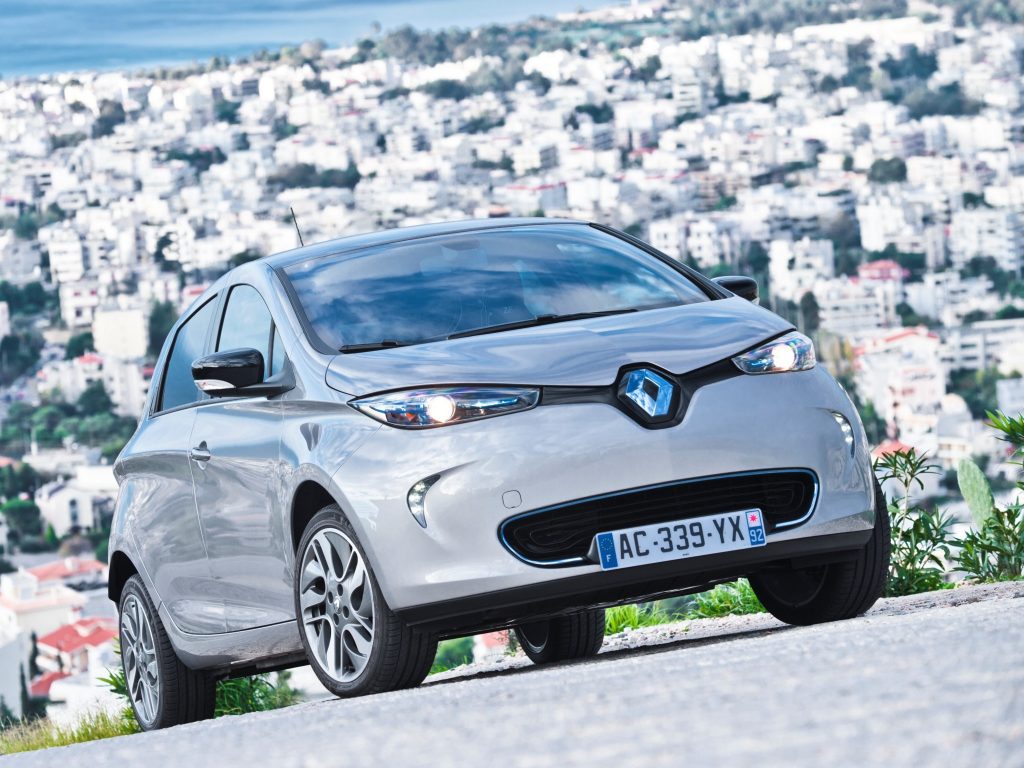 Renault Zoe - самый популярный электромобиль в ЕС
