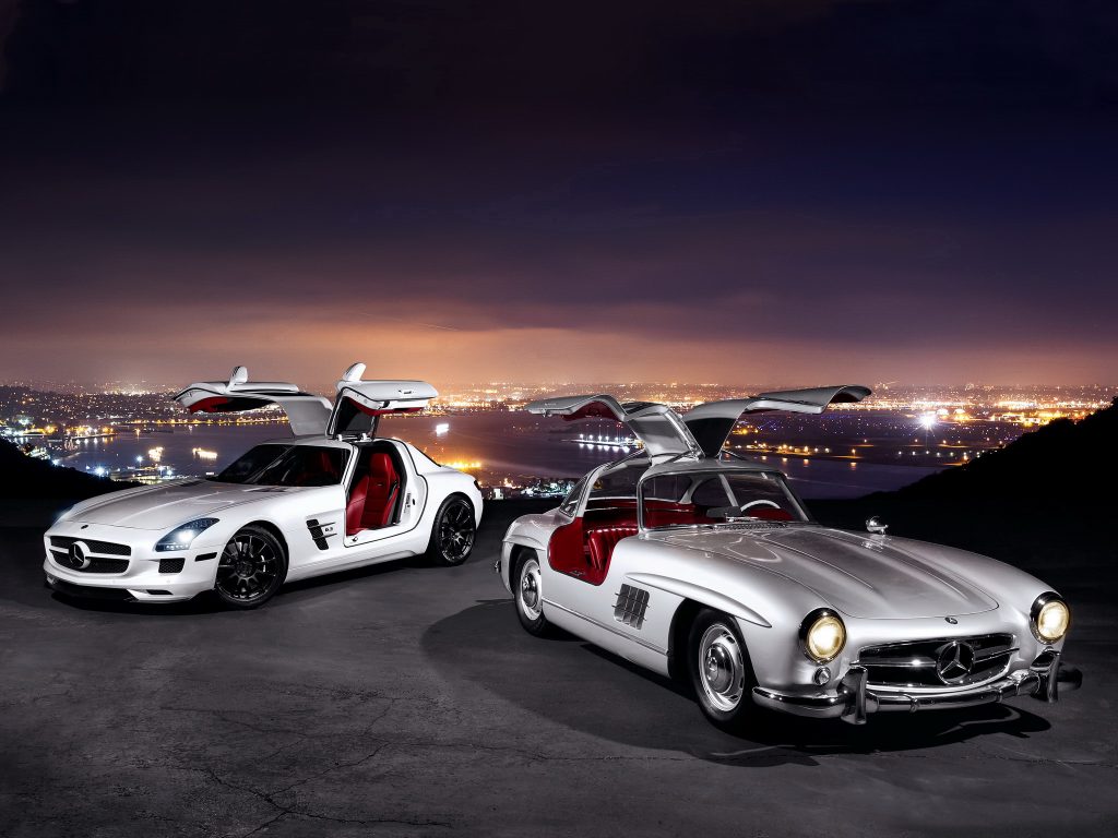 Легендарный Gullwing и его современный преемник Mercedes-Benz SLS AMG
