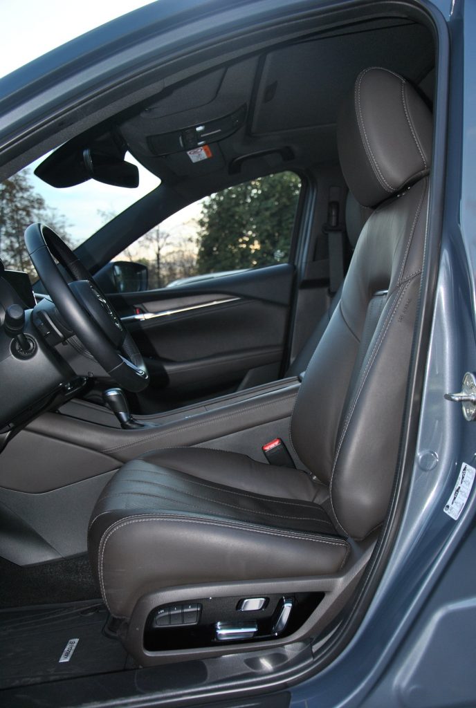 Mazda 6, передние сиденья