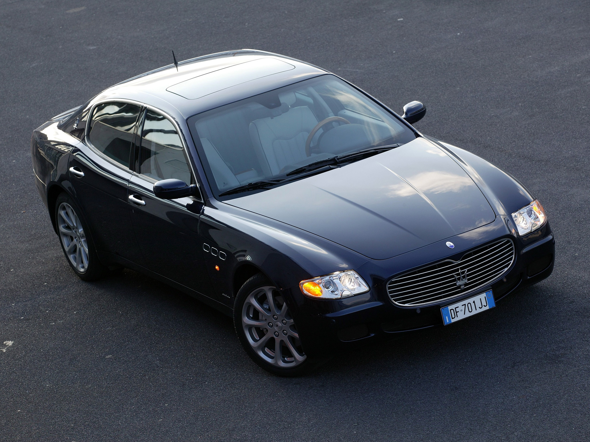 8 2005 года. Мазерати Кватропорте 2003. Мазерати Кватропорте 2005. Maserati Quattroporte 2005 года. Мазерати Кватропорте 4 поколения.