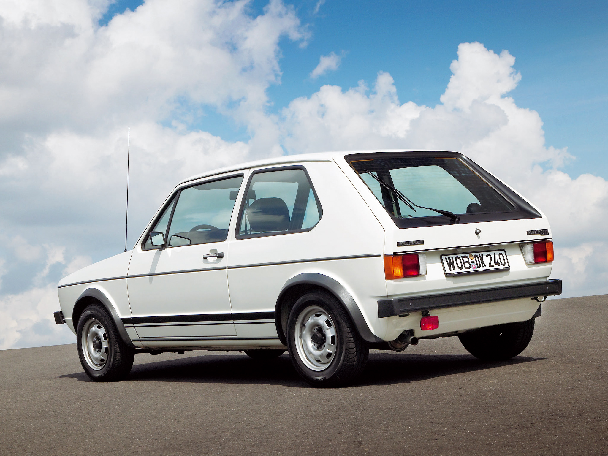 Т 3 двери. Volkswagen Golf 1 GTI. Volkswagen Golf GTI 1976. Volkswagen Golf GTI 1980. VW Golf mk1 GTI.
