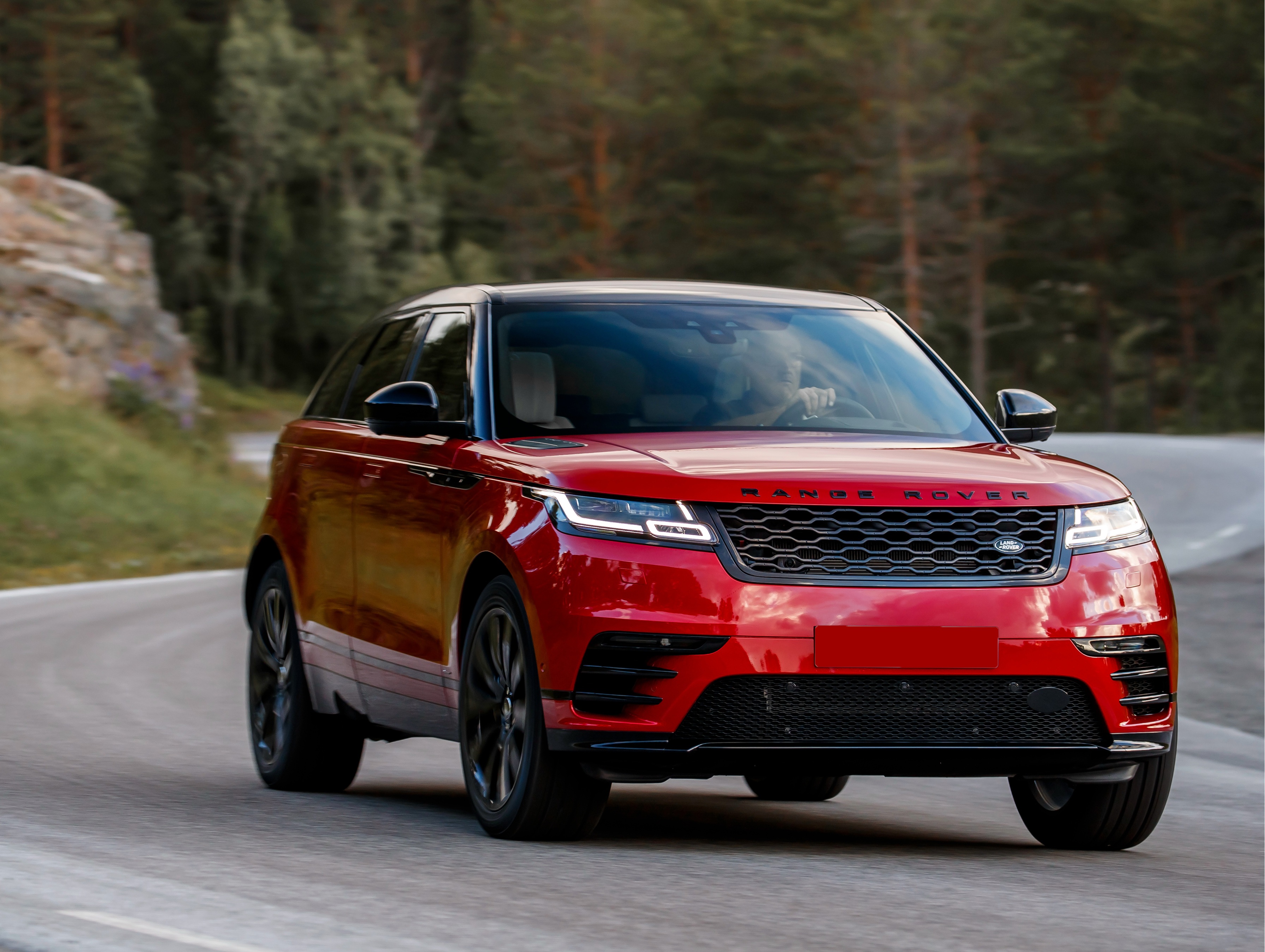 Red range. Range Rover Velar 2017. Range Rover Velar Red. Range Rover Velar l560. Range Rover Velar 2017 Black.